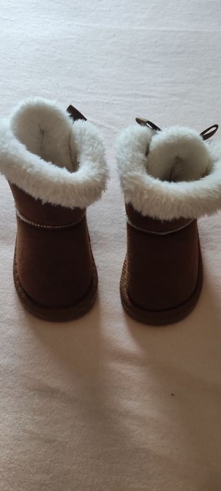 Botas menina tam. 22
