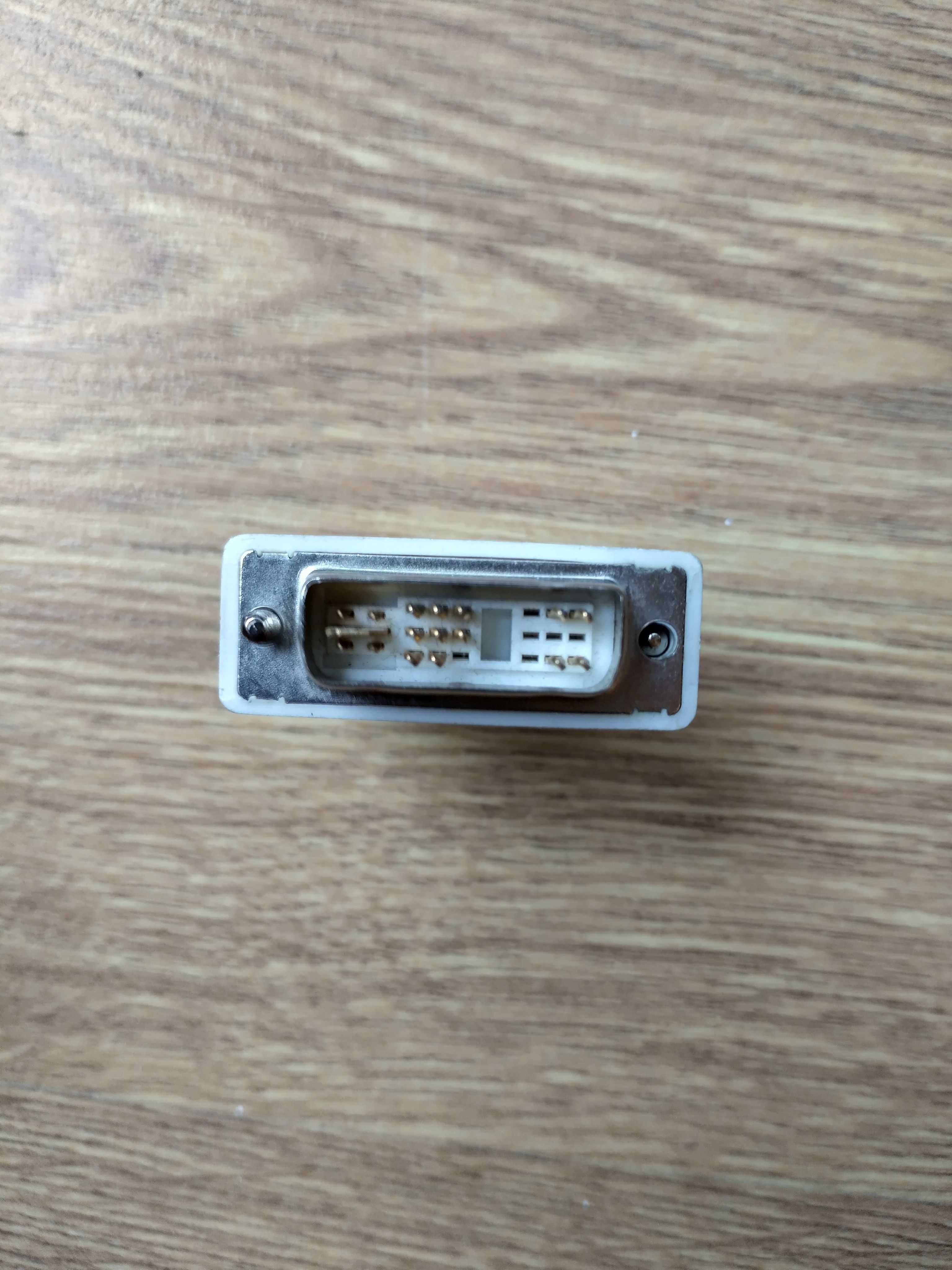 przejściówka VGA DVI