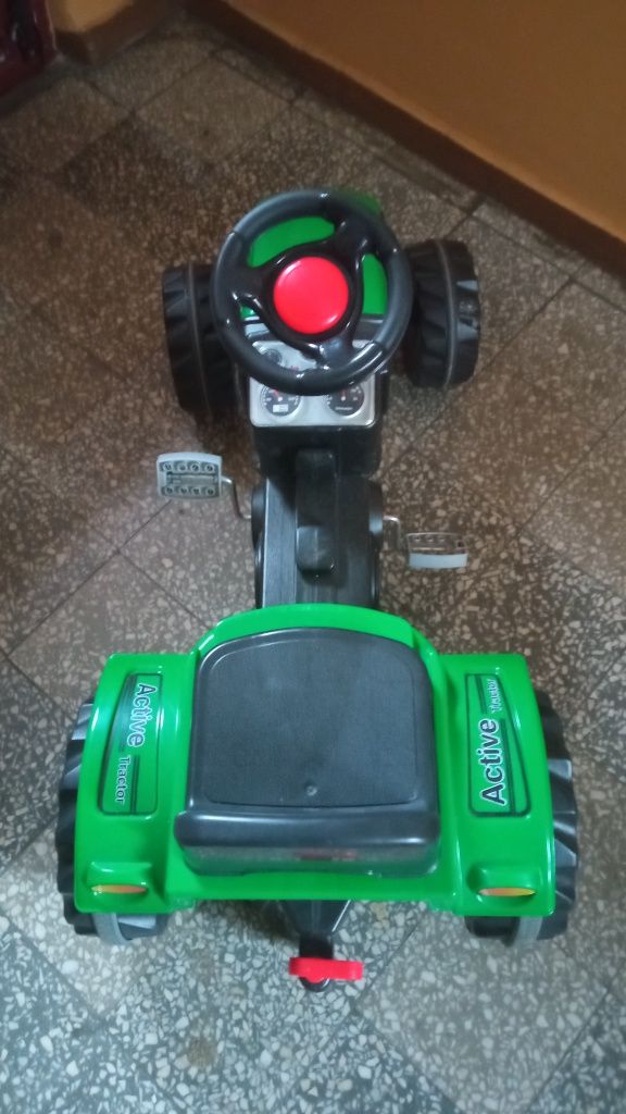 Traktor firmy Pilsan