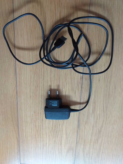 Carregador Samsung/LG/Siemens/cabo dados