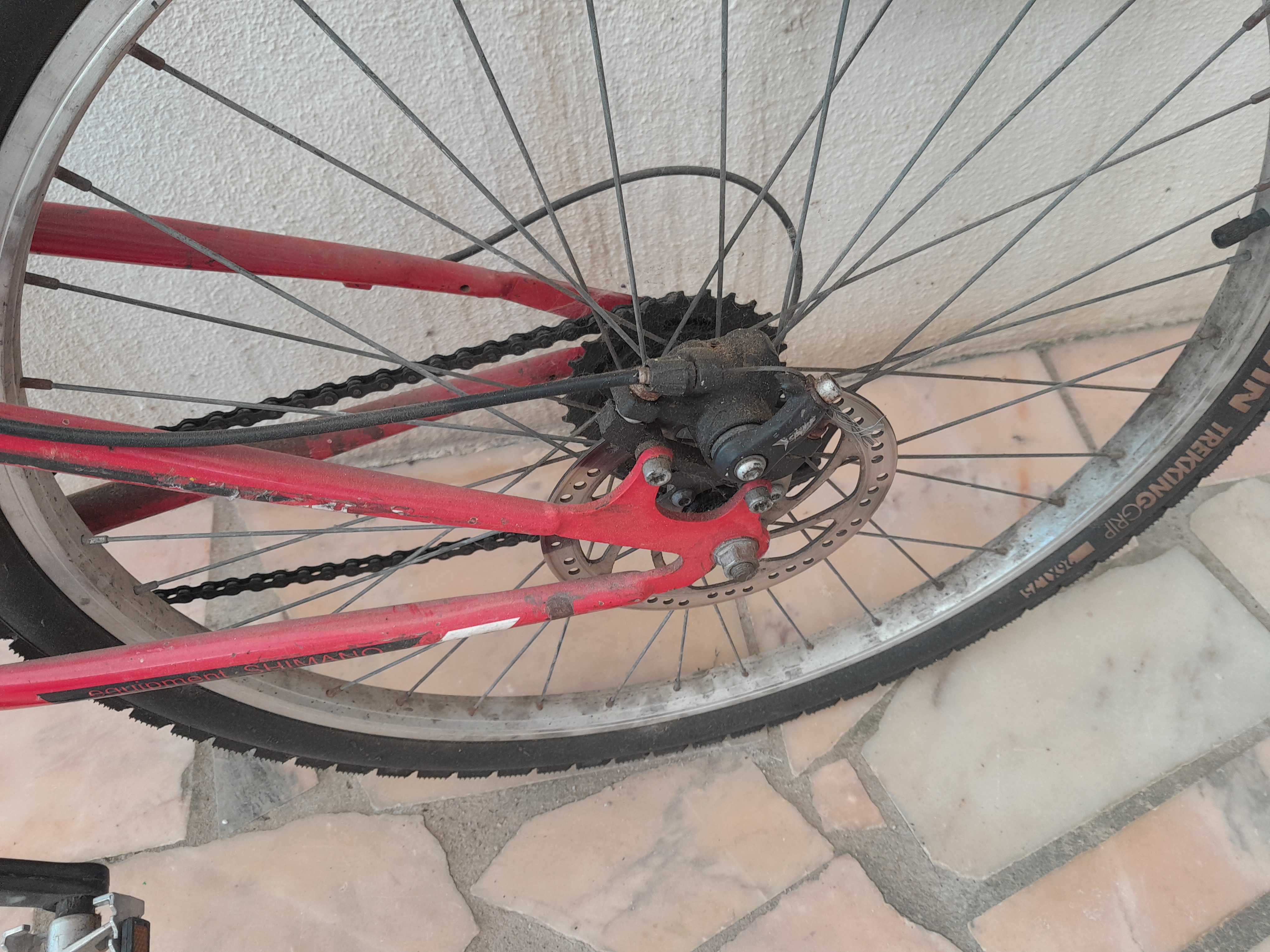 Bicicleta btt com amortecedores