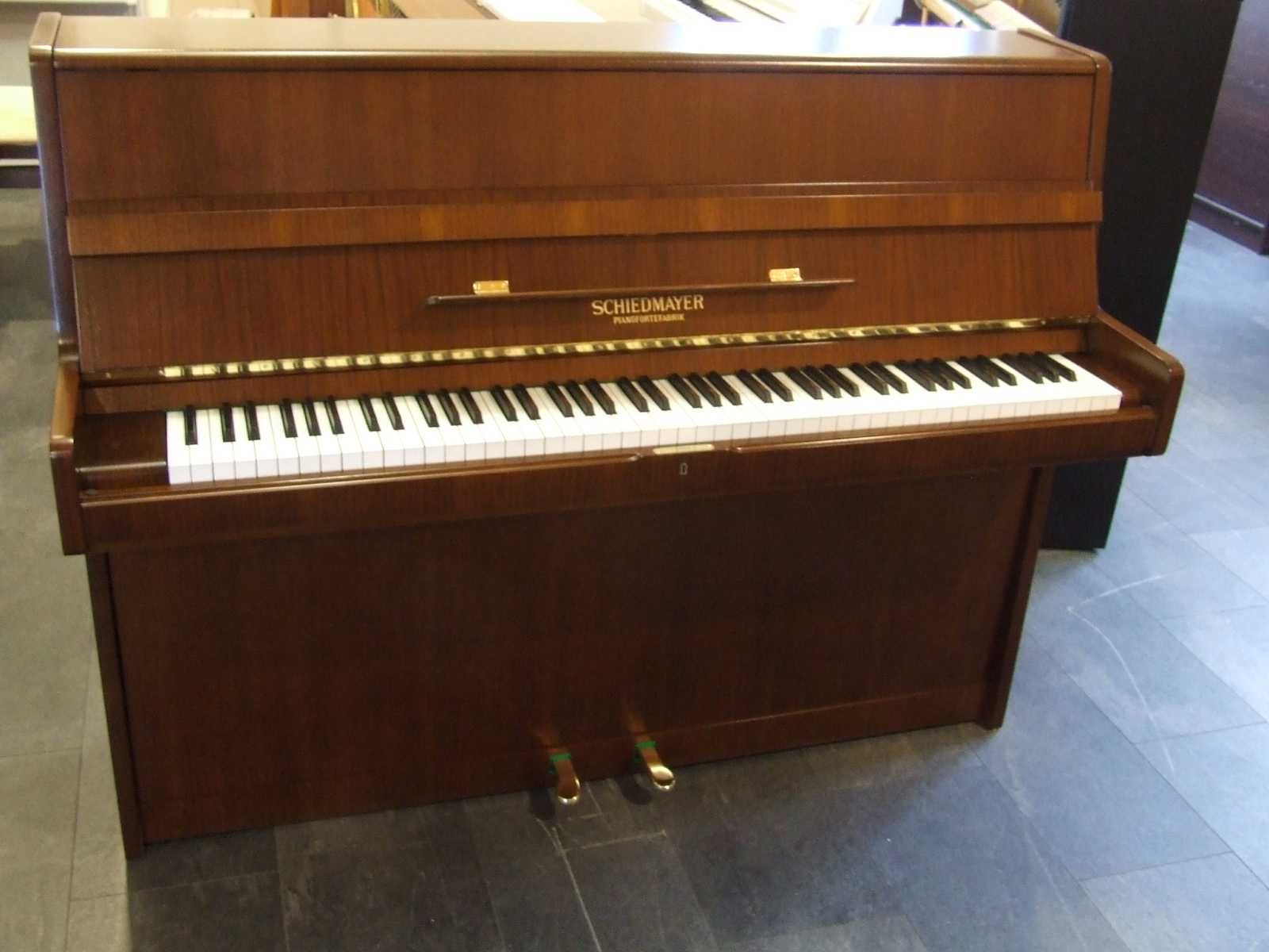 Pianino Schiedmayer z 1971 r. made in Germany