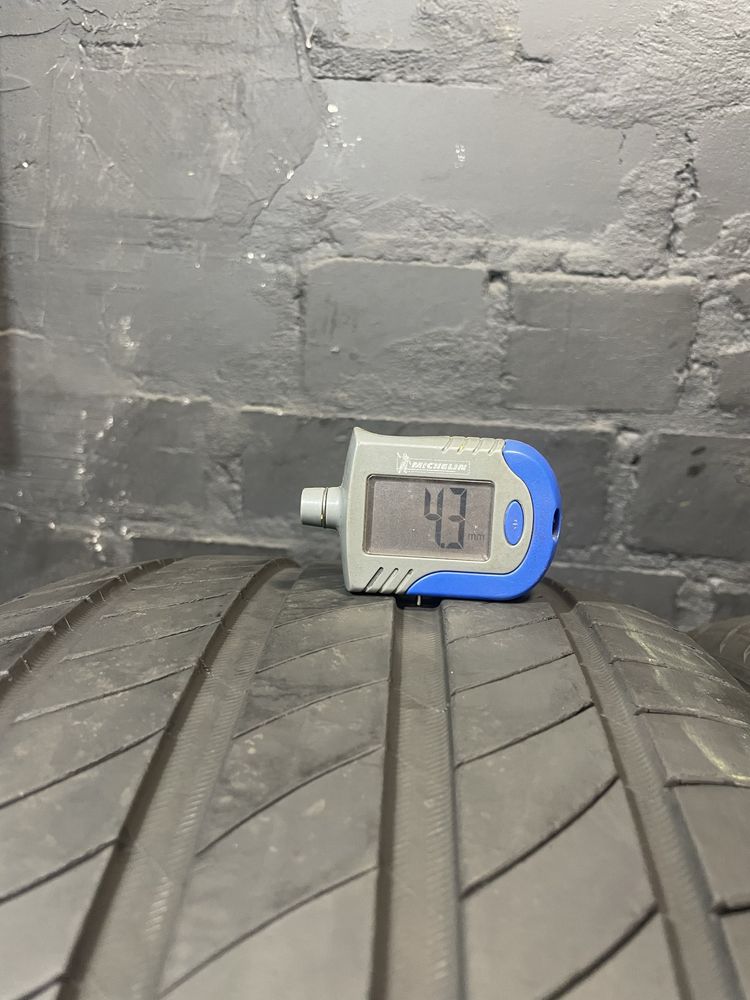 4шт 235/40 R18 Michelin Primacy 4