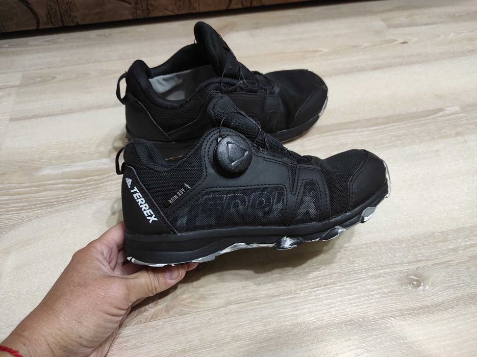 Брендовые водостойкие термо кроссовки adidas Terrex 34 размер