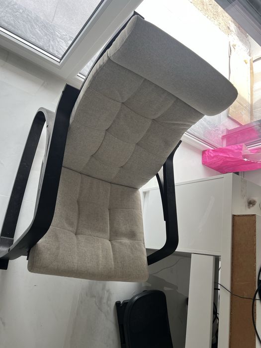 Cadeira de baloiço Poang IKEA