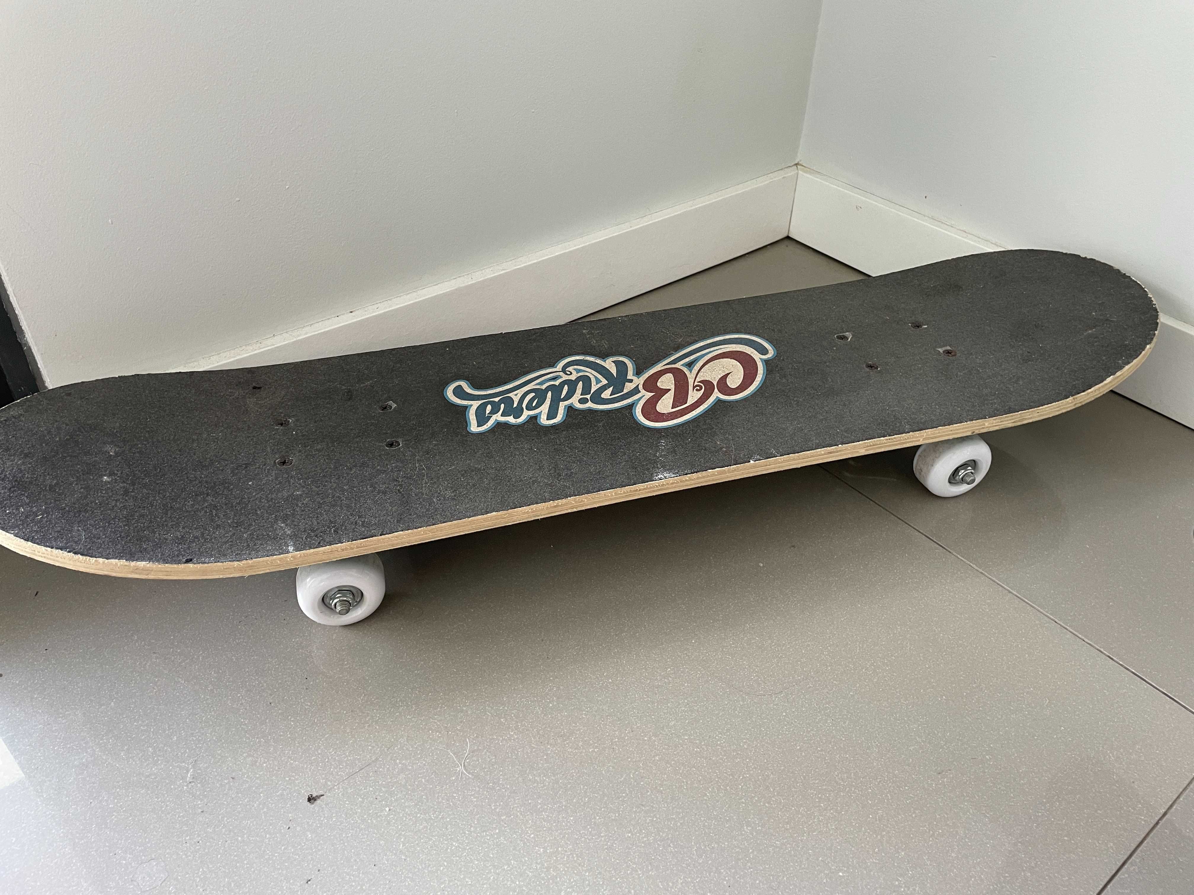 Vendo Skate Infantil “CB Riders – Big Foot” – Como Novo