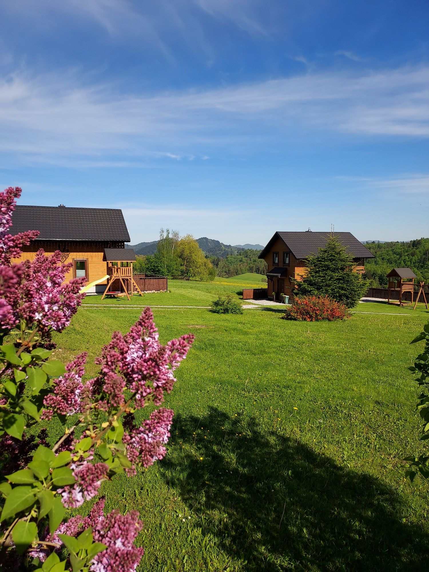 Domek, domki z widokiem na Pieniny, Tatry i jezioro  Czorsztyńskie