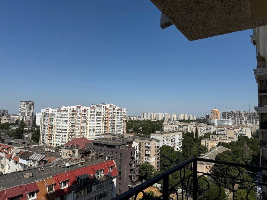 1 комнатная ЖК Лимнос вид на город Аркадия Фонтан