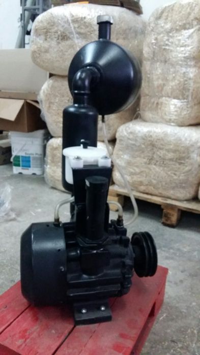 Вакуумные насосы УВД-10, Вакуумные насосы для асинизаторов