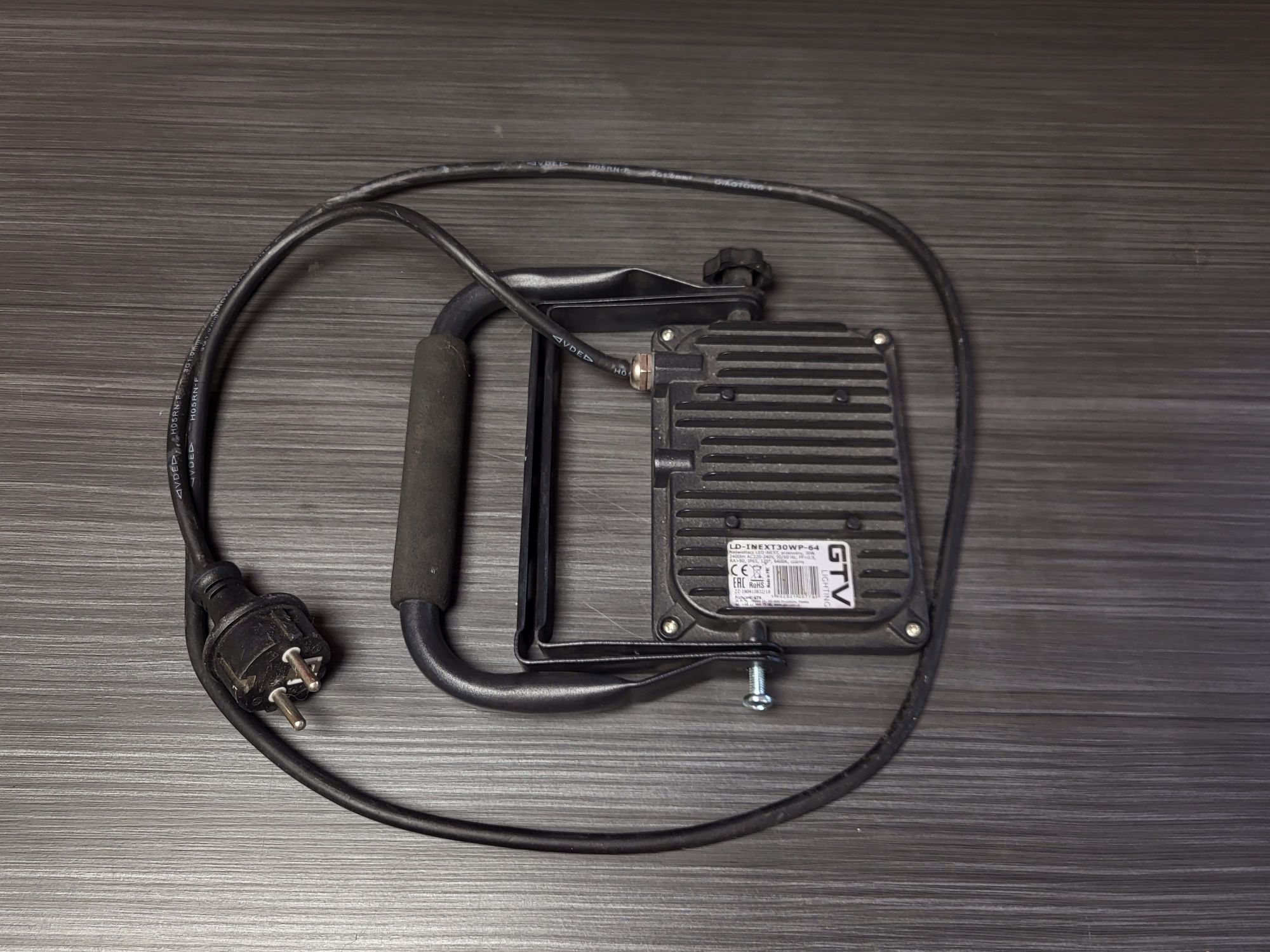 Lampa ledowa mocna białe światło 2400lm 30w