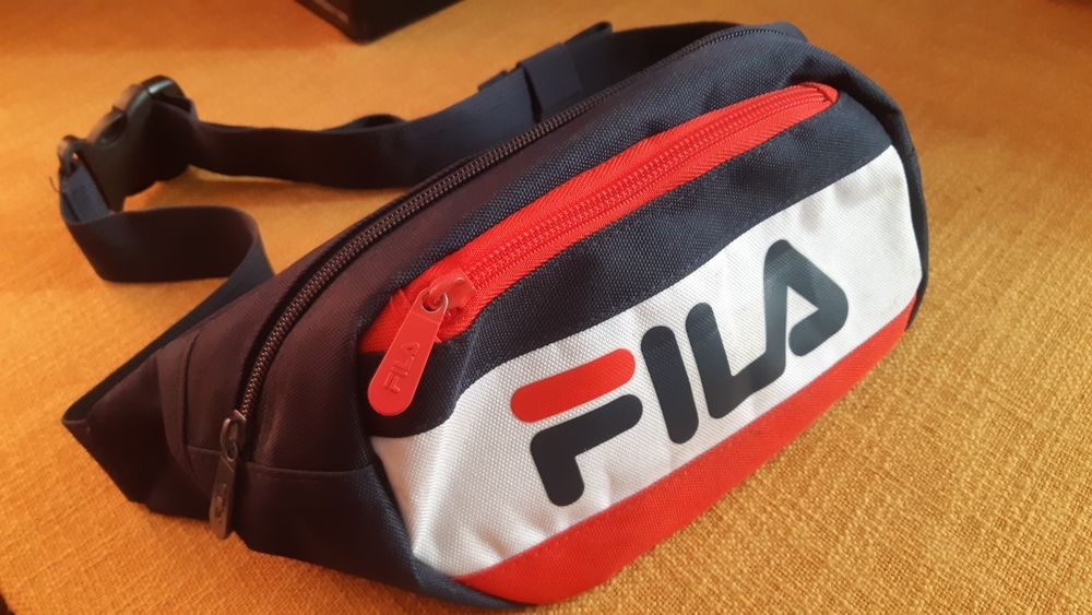 Бананка Fila. Сумка на Пояс