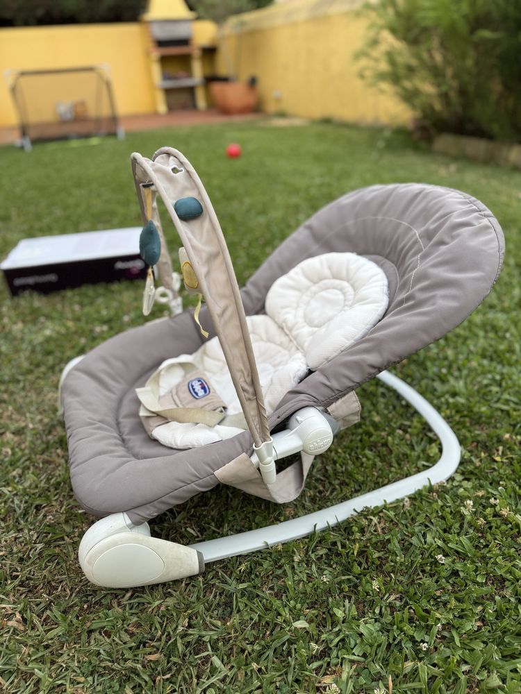 Espreguicadeira de bebe. Bom estado.