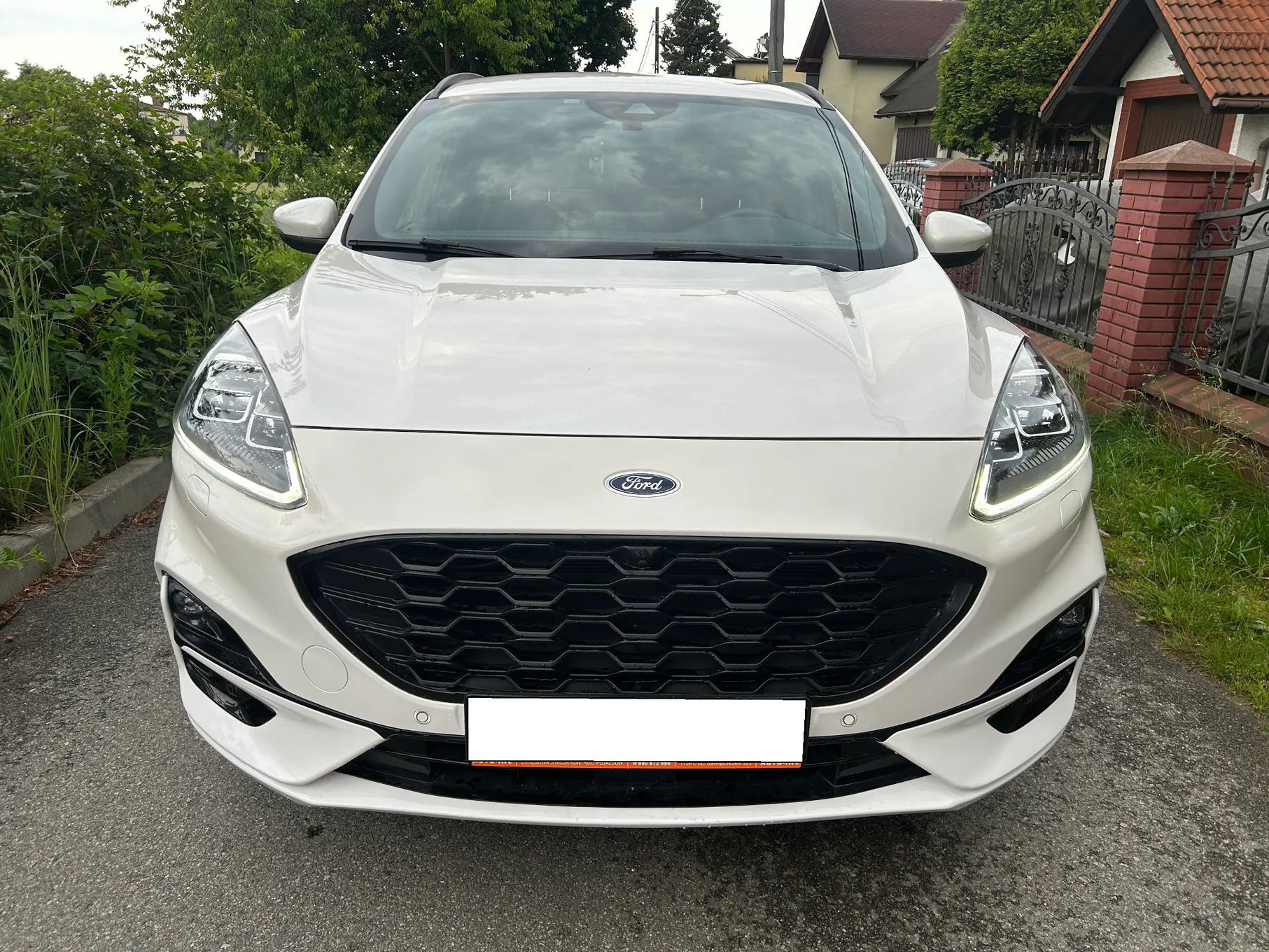 Ford Kuga 2.5 Hybrid Plug-In 225 KM ST Line X, VAT 23%