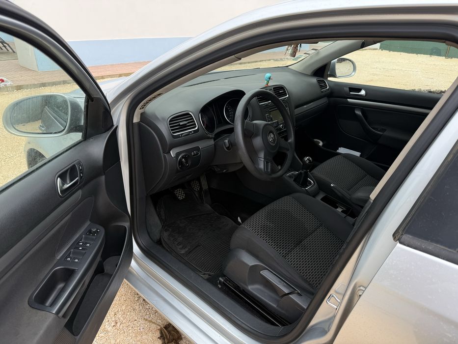 Volkswagen golf 6 10/2013