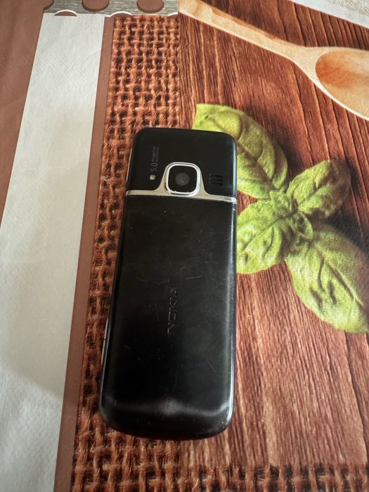 Продам nokia 6700