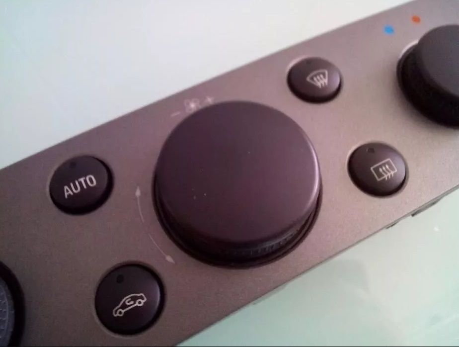 Climatizador / Comandos / Climatronic do AC Opel Vectra C