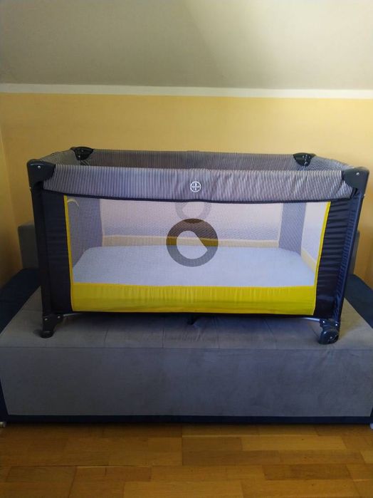 Łóżeczko skladane