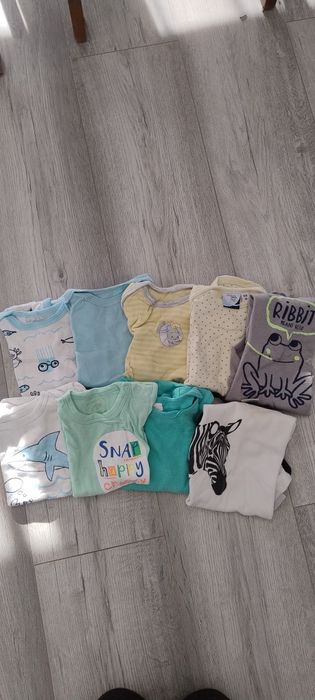 Body z krótkim rękawem 74