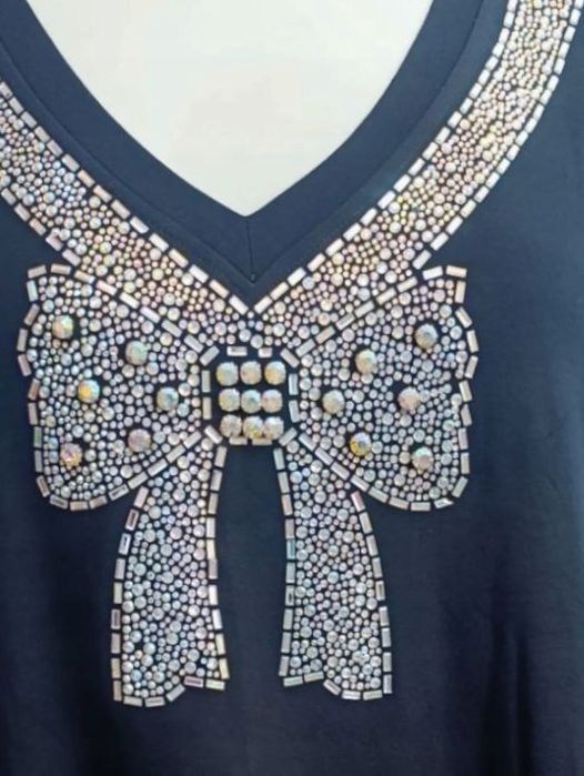 Ekskluzywna Tunika Plus Size Z Kokardą Z Cyrkonii Viskoza, Biust-136Cm