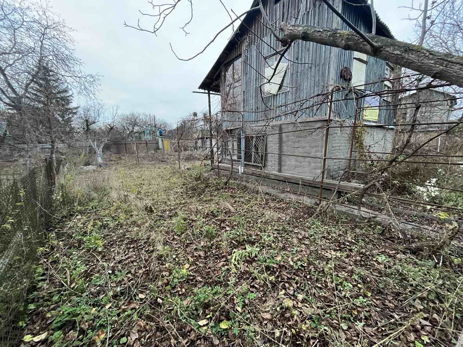Осокорки, 6 соток, до ст.м. Славутич 5 км, відмінне місцерозташування,