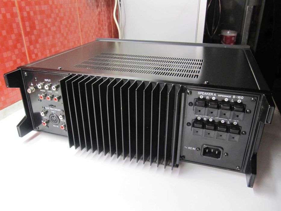 ДОБРОТНИЙ Підсилювач від SONY - Wega JPS 351V-130 HI-FI *Gold Vintage