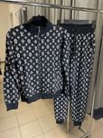 ЖЕНСКИЙ КОСТЮМ LV спортивный костюм черный на зима/весна люкс s-xxl