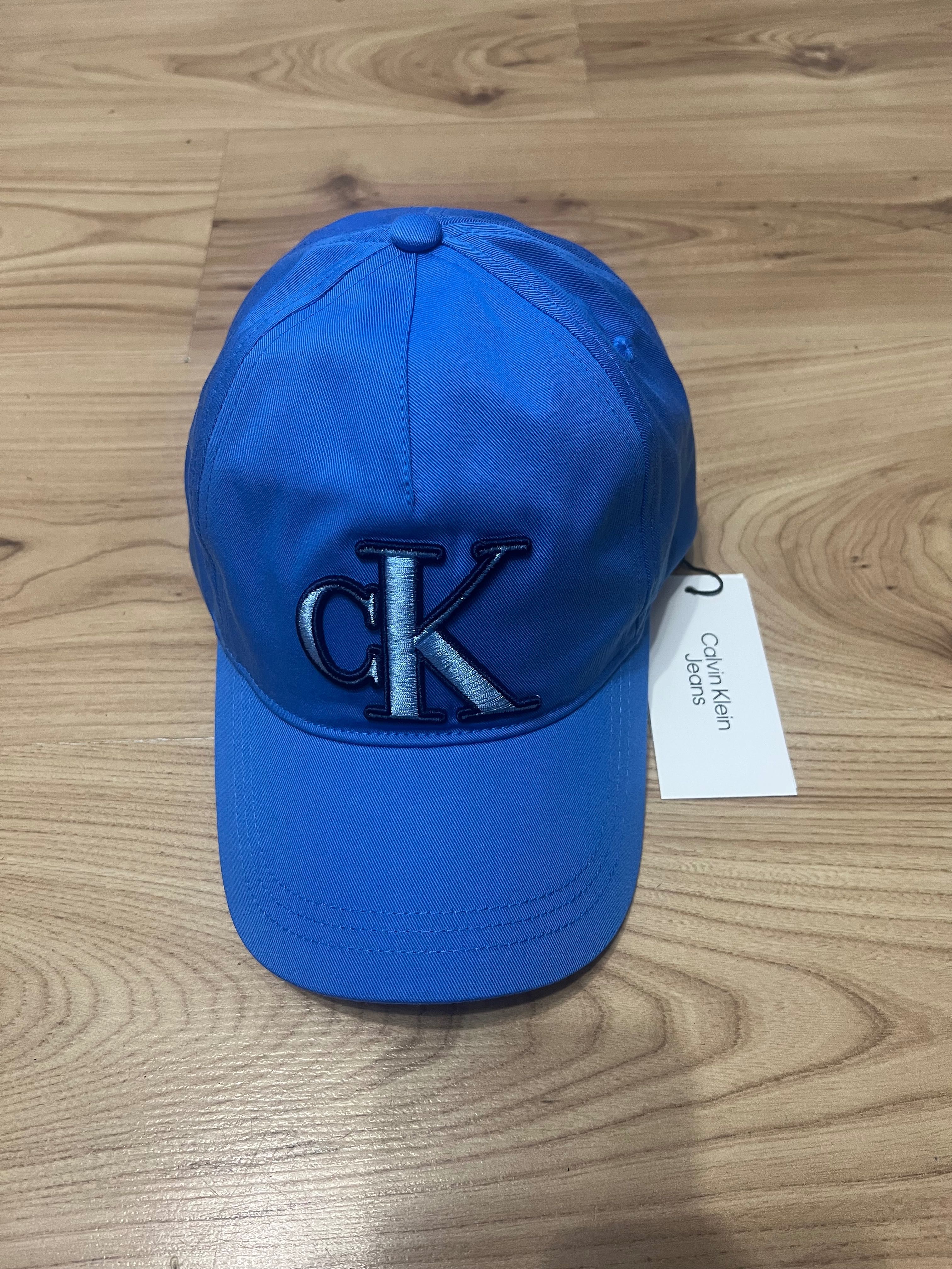 Calvin Klein czapka z daszkiem S/M i L/XL