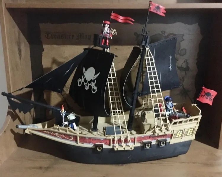 Playmobil 6678 - Barco de ataque dos piratas