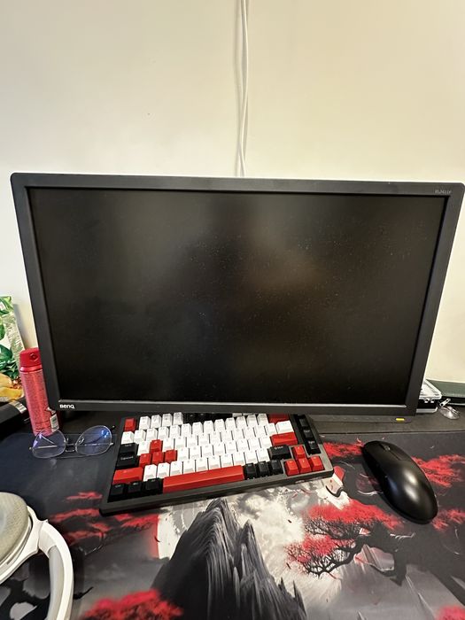 Продаю свой монитор BenQ 144 гц