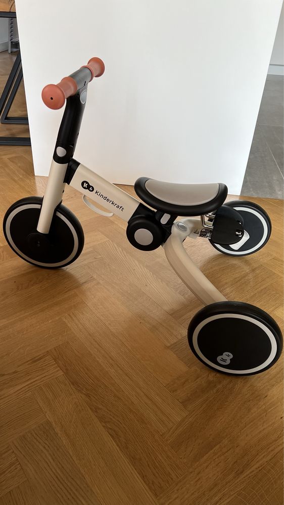 Rowerek biegowy Kinderkraft 4TRIKE 3w1