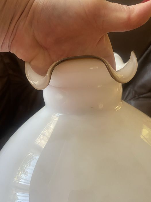 Klosz do lampy z falbanką. 24 cm średnica jak nowy
