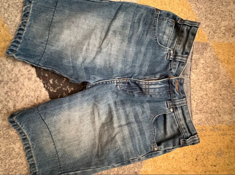 Spodenki jeans 128/134