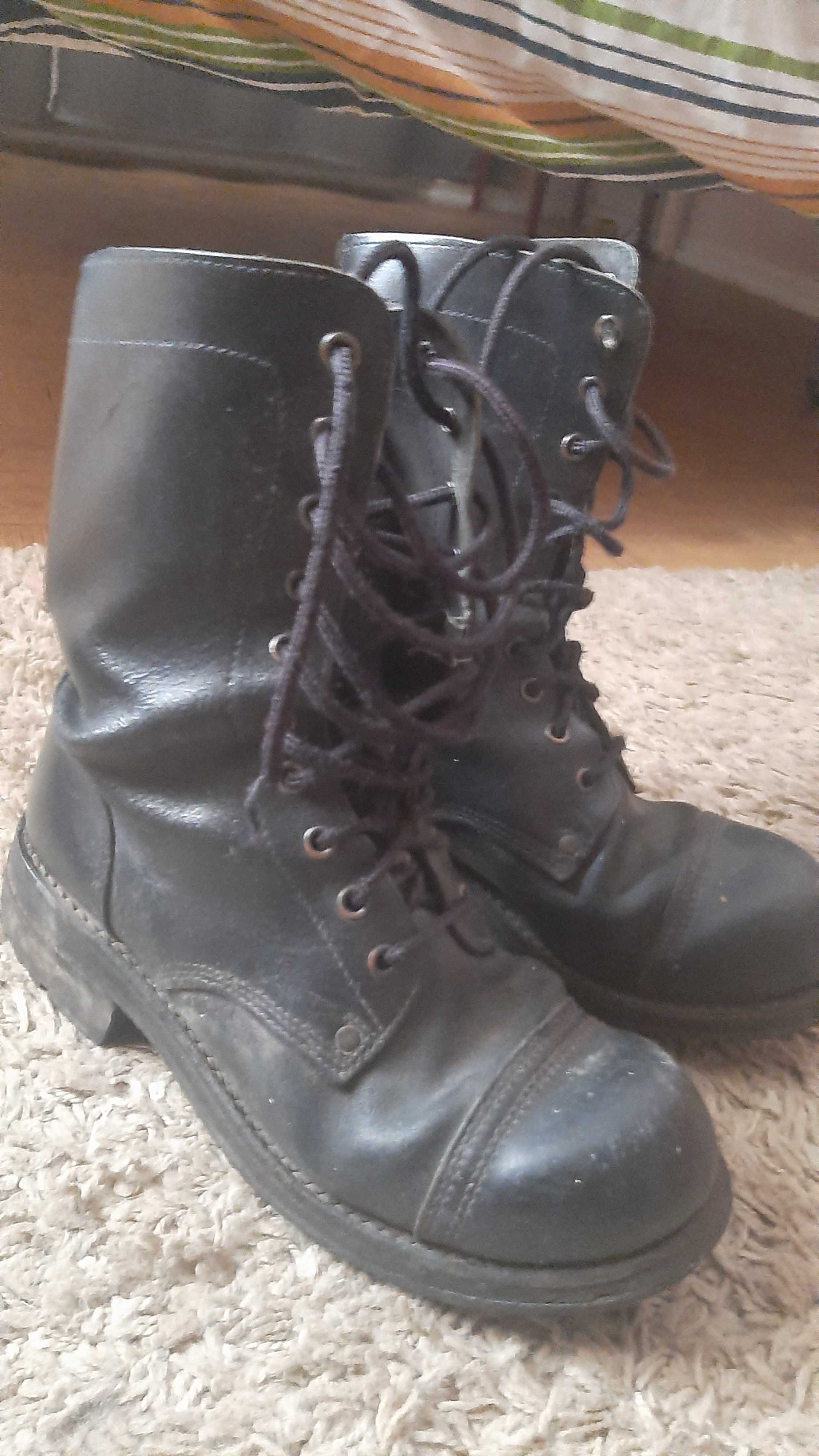 Botas tipo fuzileiros 41/42