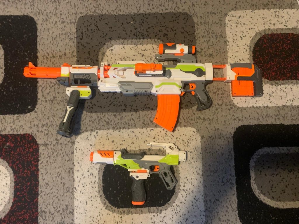 Pistolety Nerf modulus