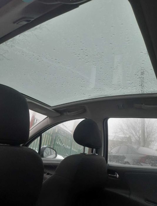 Запчастини на   Peugeot 3008 Peugeot 5008 Peuge