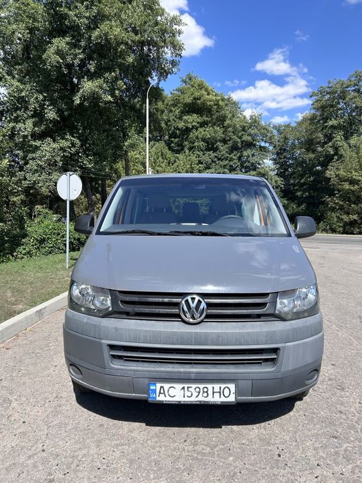 Продаю авто Volkswagen Caravelle 2011 року.