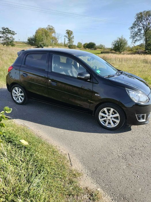 Sprzedam Mitsubishi Space Star z 2014 roku, przebieg 91 000km, 1.2cm3