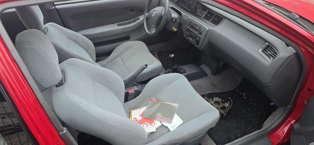 Honda Civic 1.5i Jajko