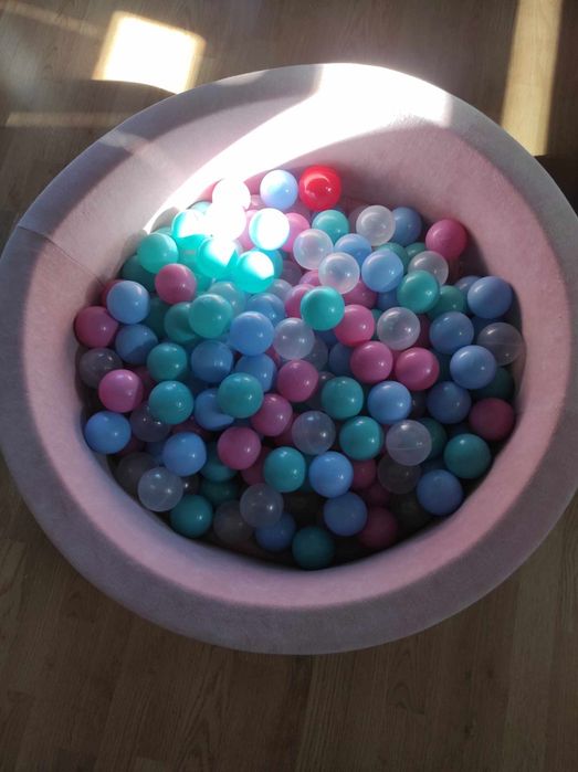 Suchy basen z piłeczkami - 200 sztuk