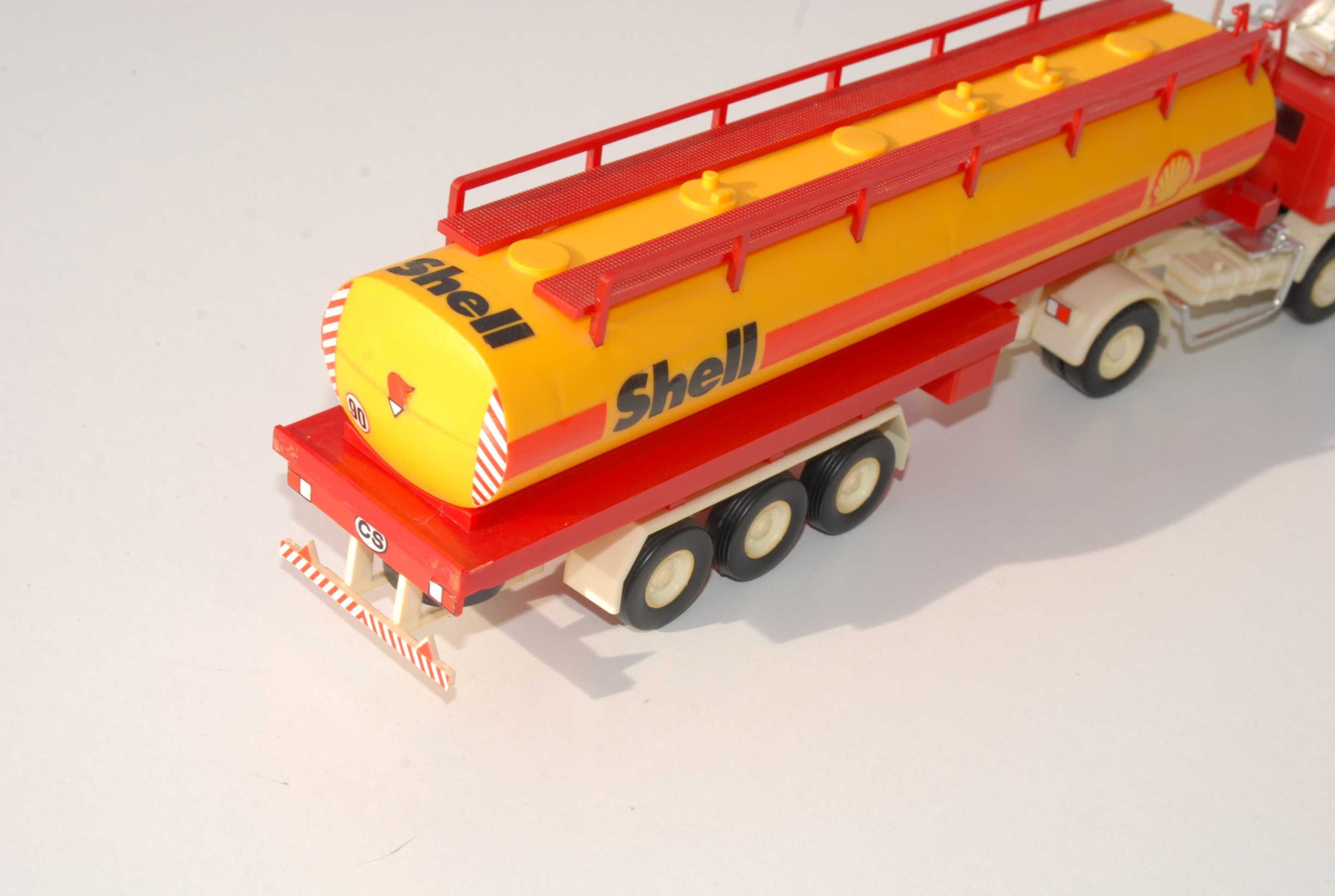 Stara Zabawka ciężarówka TIR cysterna Liaz Shell Monti System KZ Semil