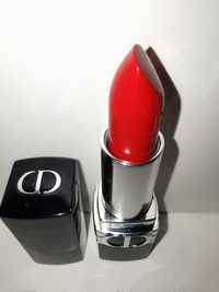 Czerwona szminka pomadka Dior