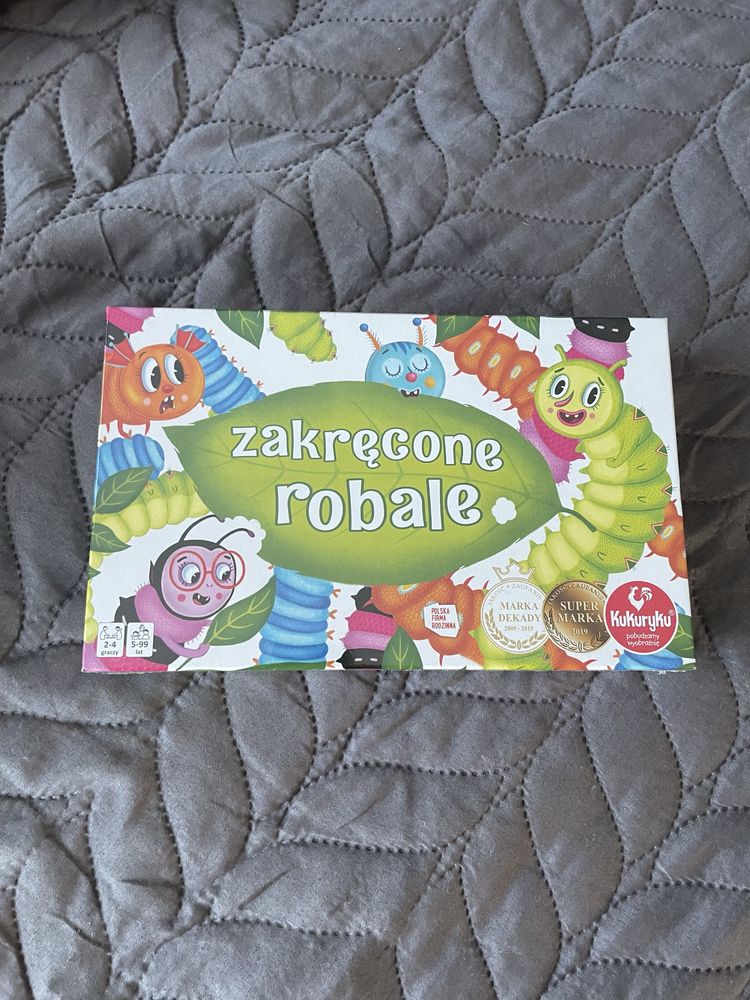 Zakręcone robale nowe w folii