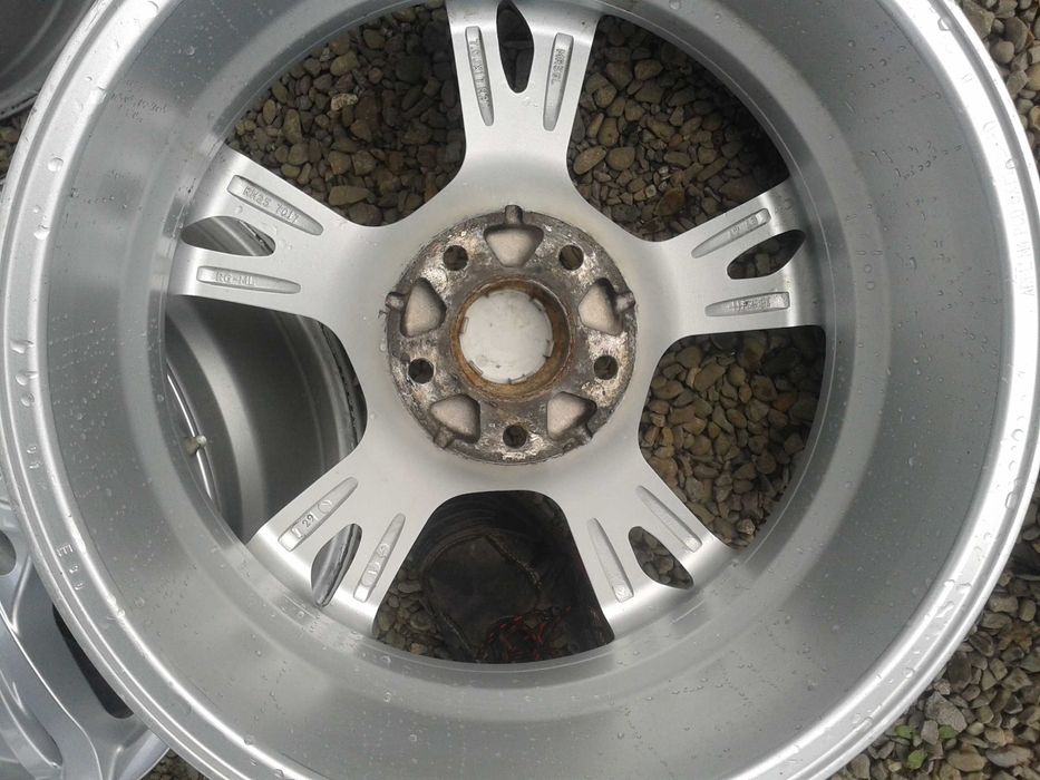 oryginalne r17 felgi mazda mitsubishi 5x114,3 mielec suzuki lexus sx4