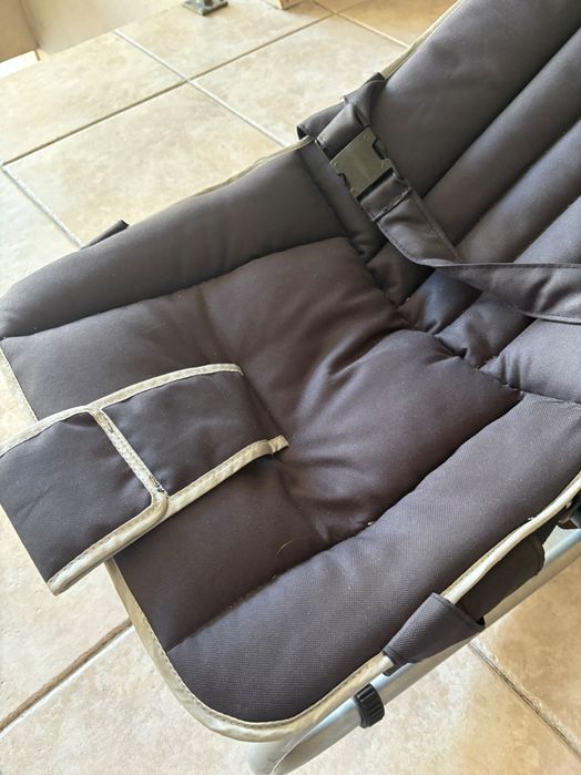 Cadeira Baloiço de Bebé