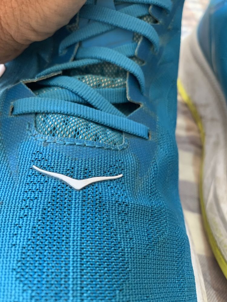 Кроссовки для бегаHoka carbon