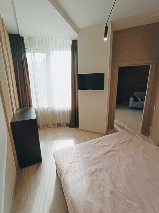 Здам  кухню-студію та спальню, жк "Пальміра", Аркадія + паркінг!