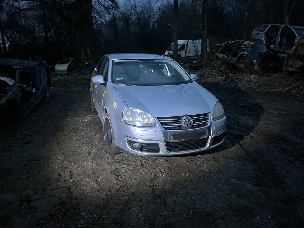 Розборка Vw JETTA  джетта  гольф 5 1.6MPI