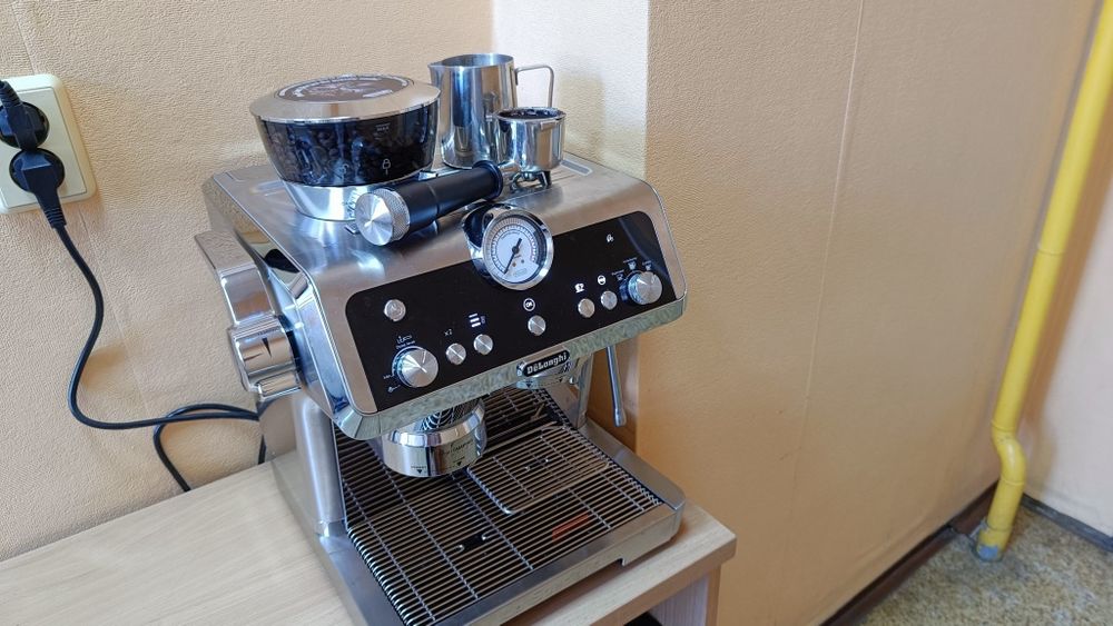 Ekspres DeLonghi La Specjalista EC9355M