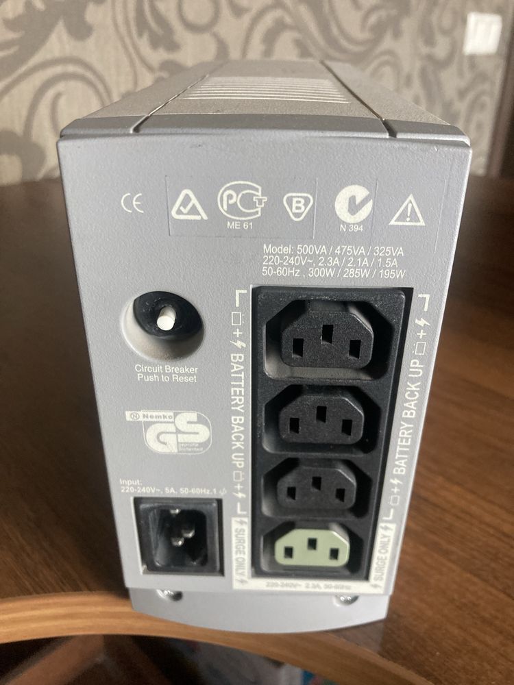 UPS APC BACK-UPS CS500 безпер б/у