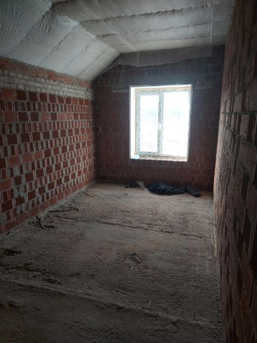 Продам крутий таунхаус на вулиці Європейській
118 метрів простору з ус